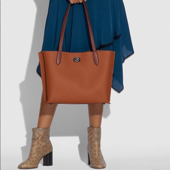 🇨🇦 SOLD!! 🔆BRAND NEW🔆 Coach Willow Tote - Picture 14 of 14